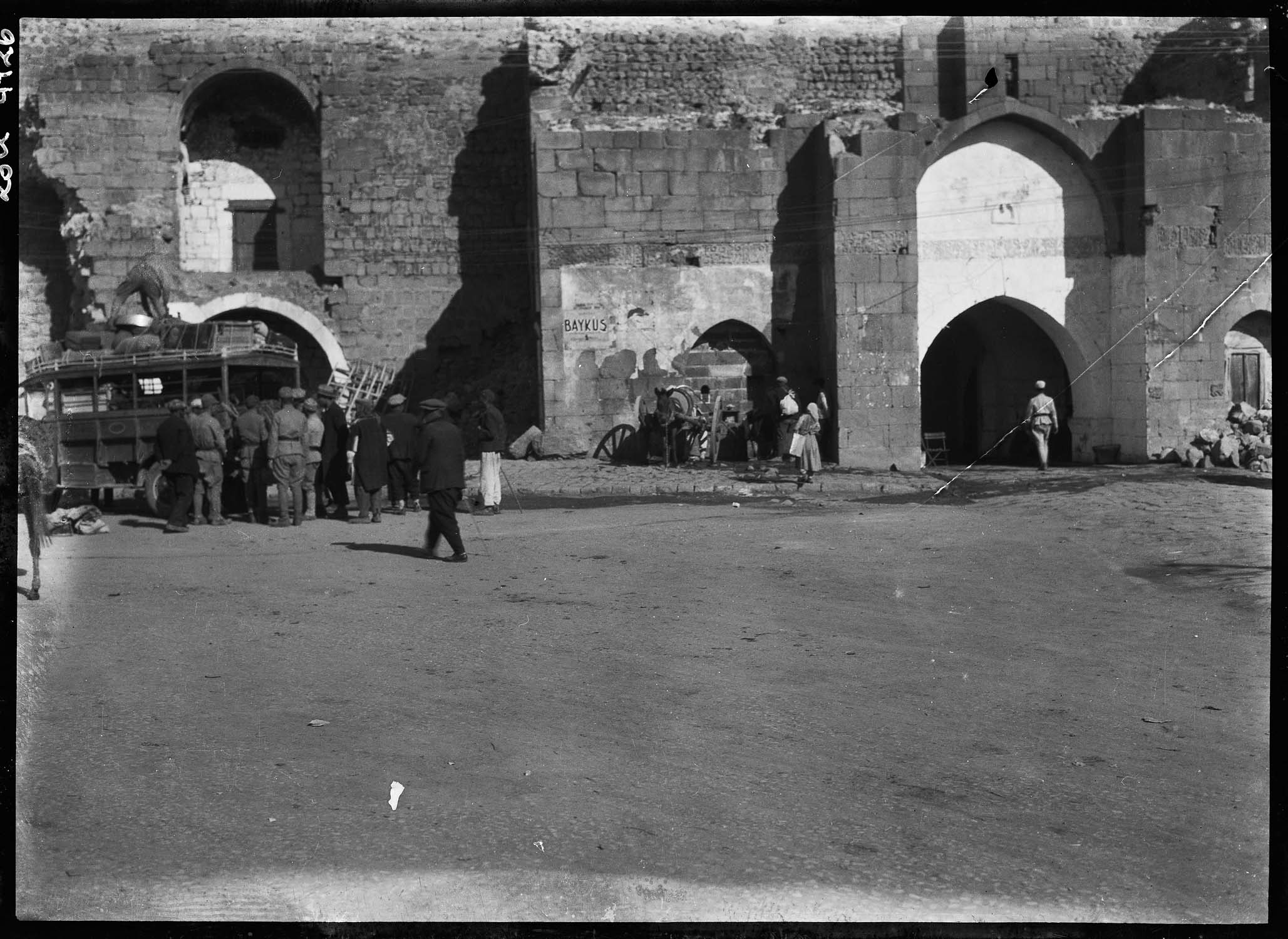 Vue intérieure de la porte de Kharpout